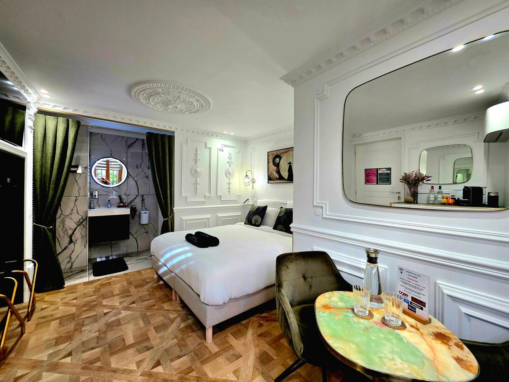 La Belle Endormie B&B French Guest House บอร์โด ภายนอก รูปภาพ